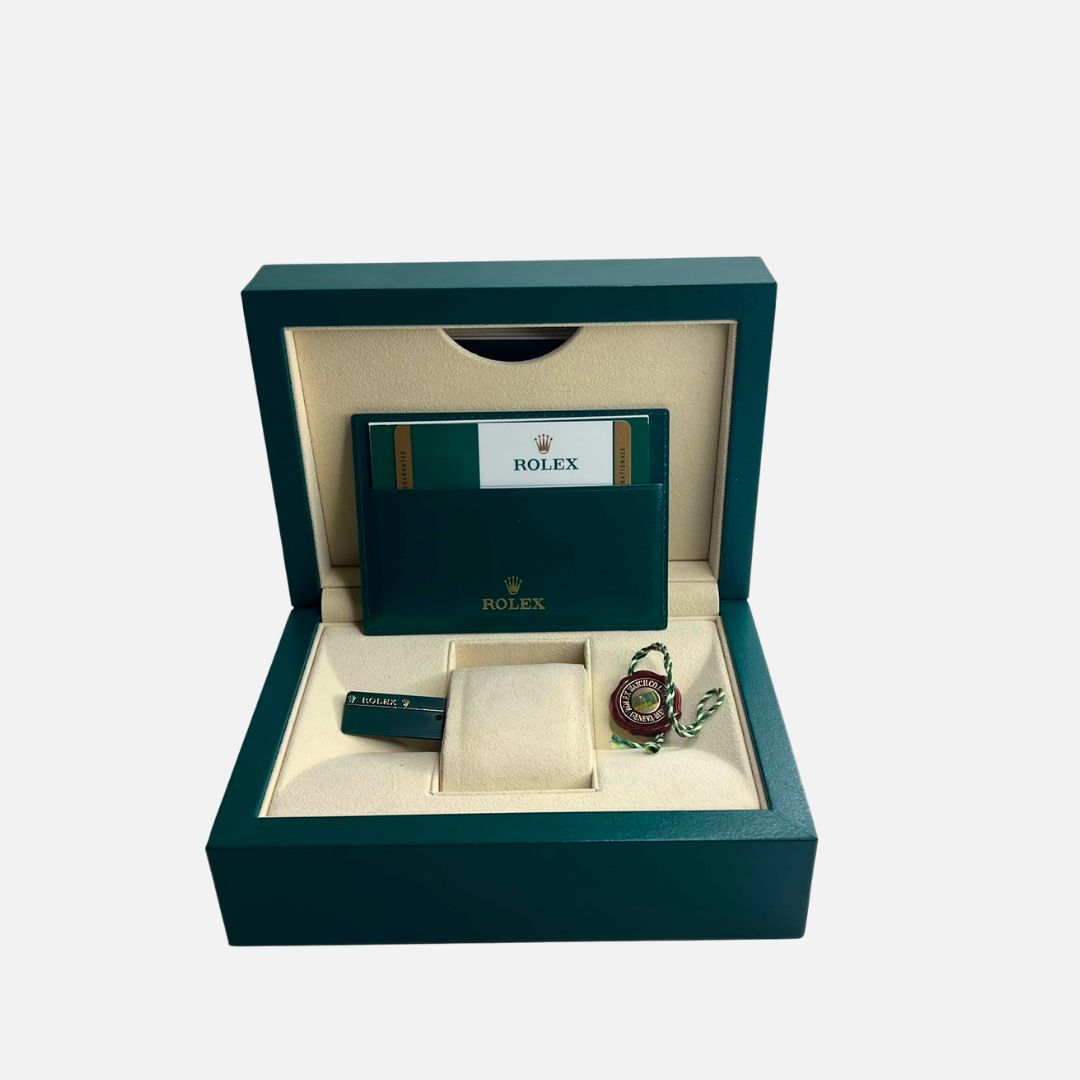Rolex Submariner Date Ref. 116613LB Automatic "Bluesy" 40mm