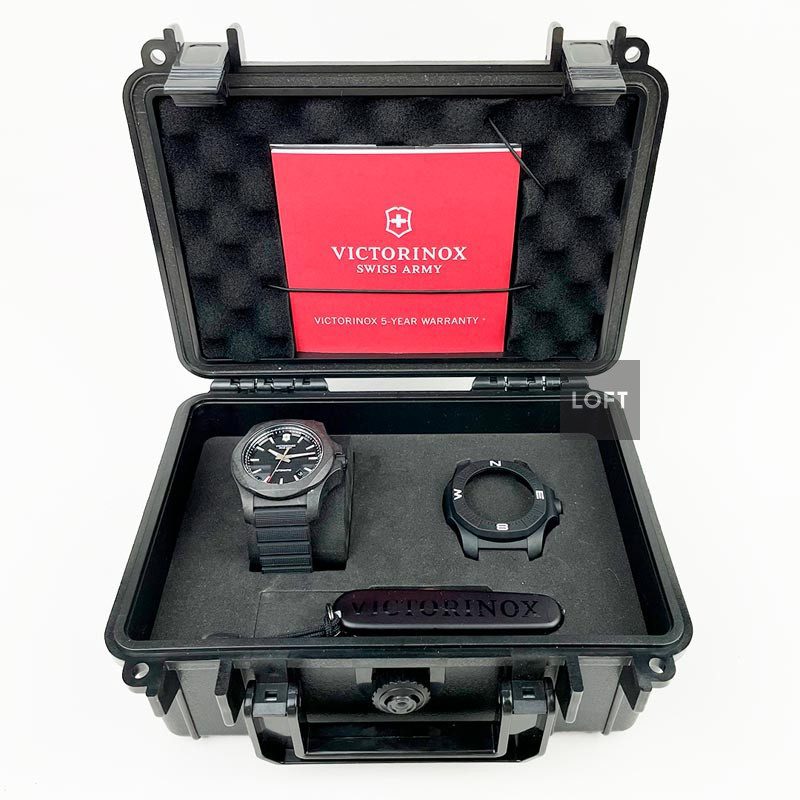 Victorinox I.N.O.X. Automatic Carbon 43 mm