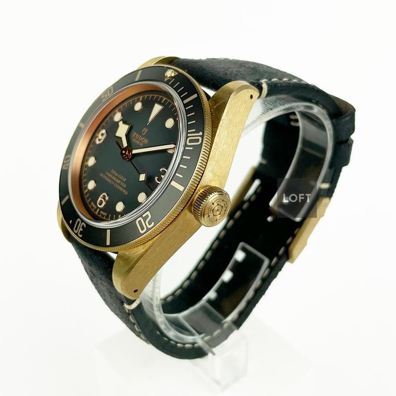 Tudor Black Bay Bronze 43 mm