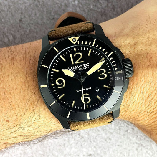 Lüm-Tec MDV Technology M87 Swiss Quartz 44 mm