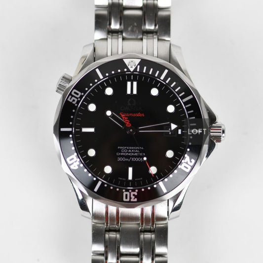 Omega Seamaster Diver 300M Quantum of Solace 41 mm