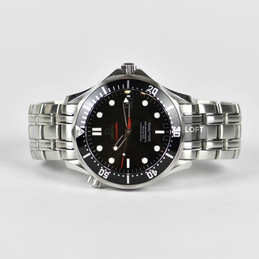Omega Seamaster Diver 300M Quantum of Solace 41 mm