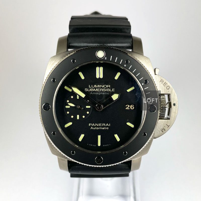 Panerai Luminor Submersible Titanio
