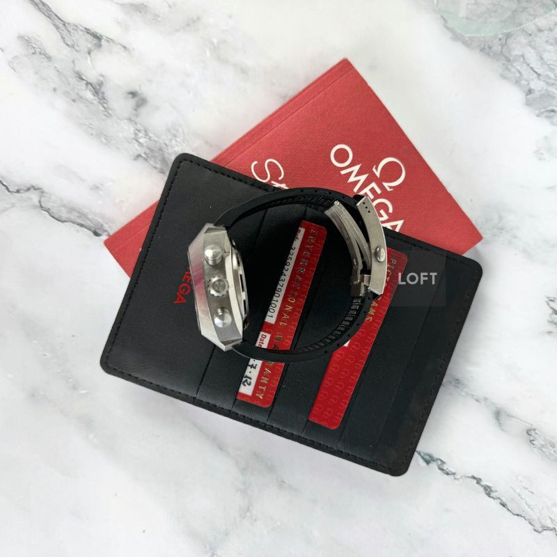 Omega Speedmaster Spacemaster Z-33 Ana-Digi Titanio 43 mm