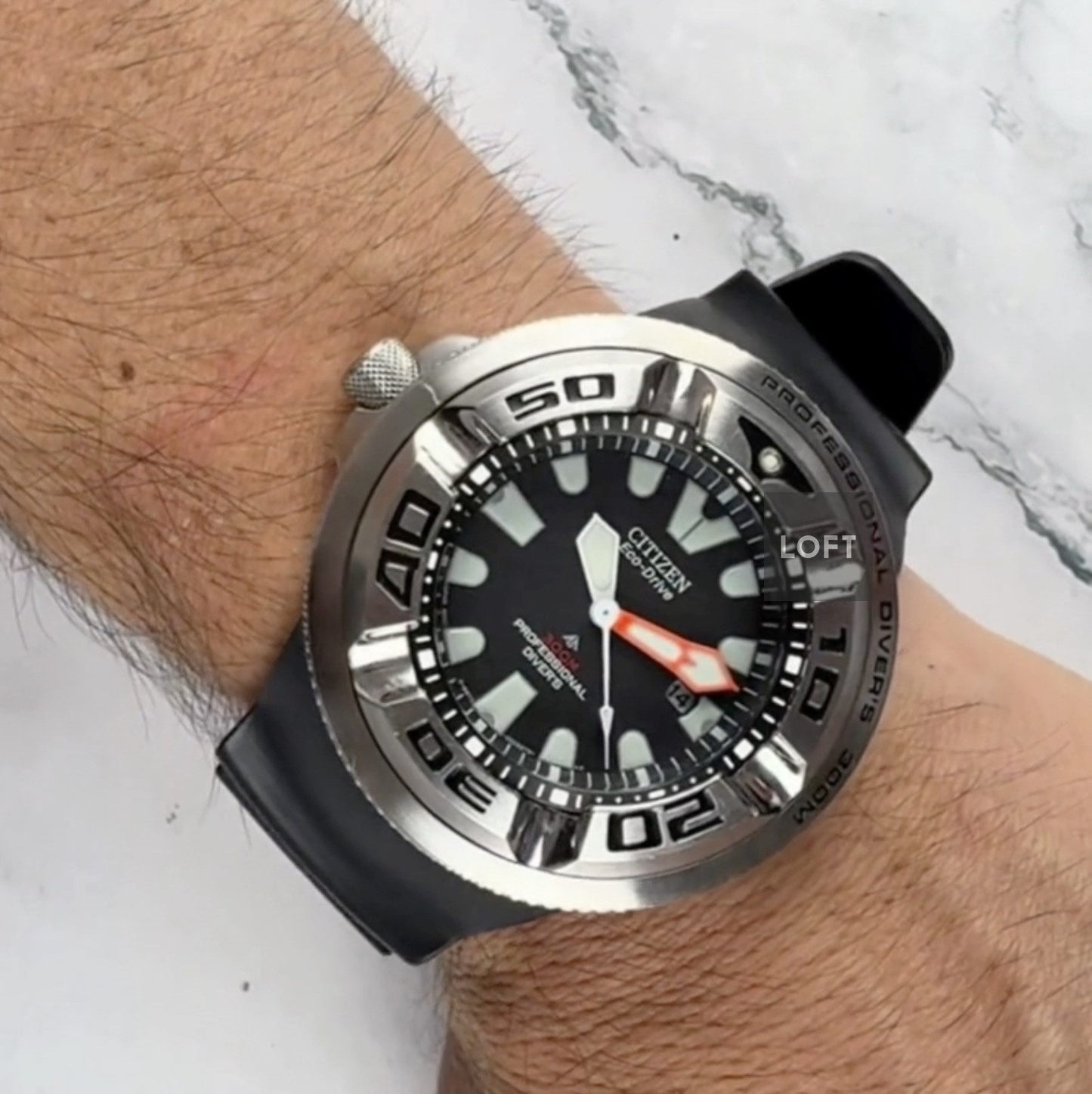 Citizen Promaster Professional Diver's Eco-Drive Ecozilla 48 mm