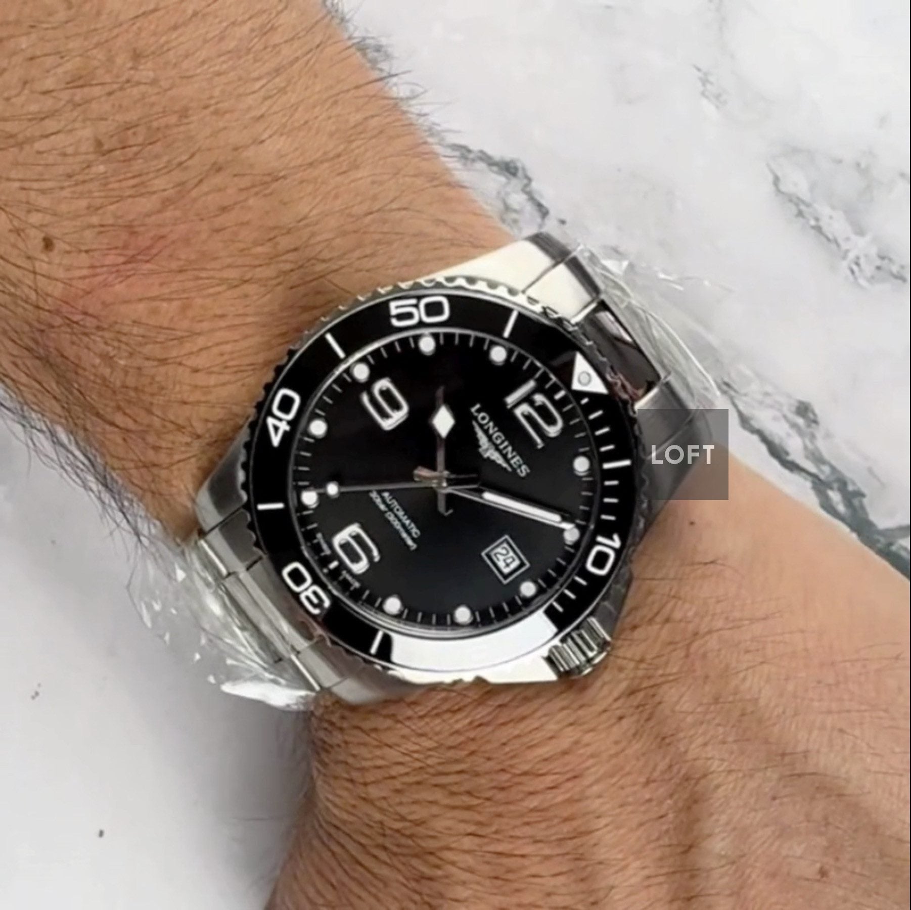 Longines HydroConquest Automatic Black Sunburst 41 mm