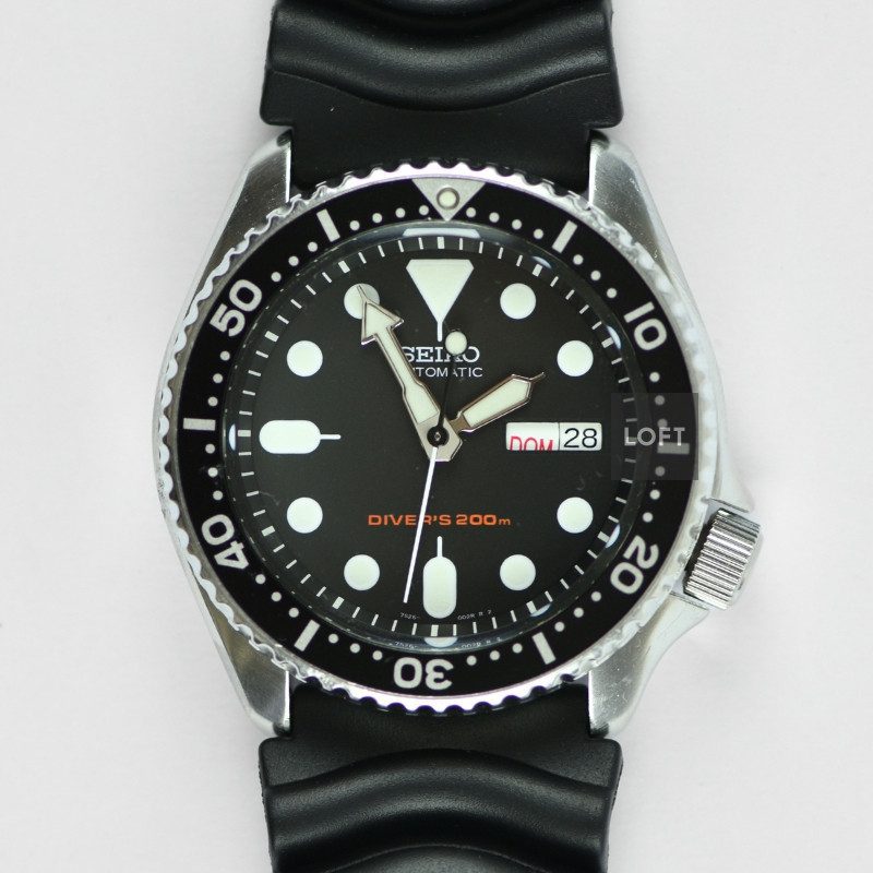 Seiko SKX007 Automatic Diver’s 200m Black 42 mm