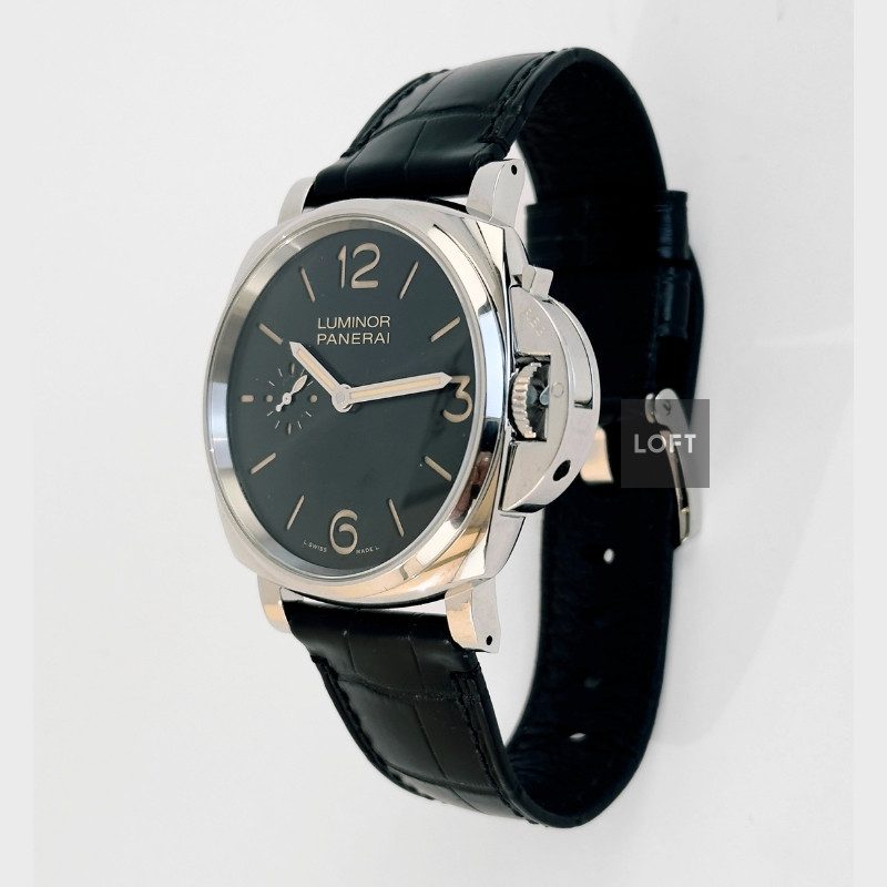 Panerai Luminor Due 3 Days Small Seconds PAM 676 42 mm
