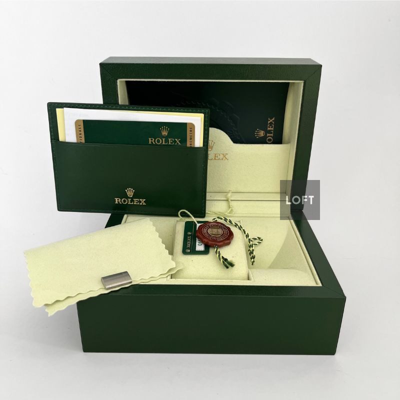 Rolex Explorer II 16570 GMT Polar Dial 40 mm