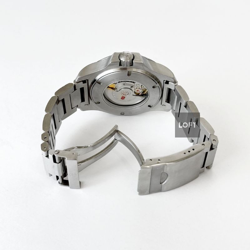 Victorinox Swiss Army I.N.O.X. Quartz Blue Dial 43 mm