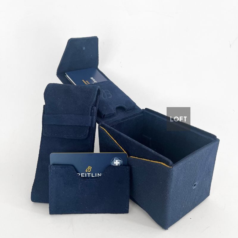 Breitling AVI Ref. 765 1953 Re-Edition Black Dial 41 mm