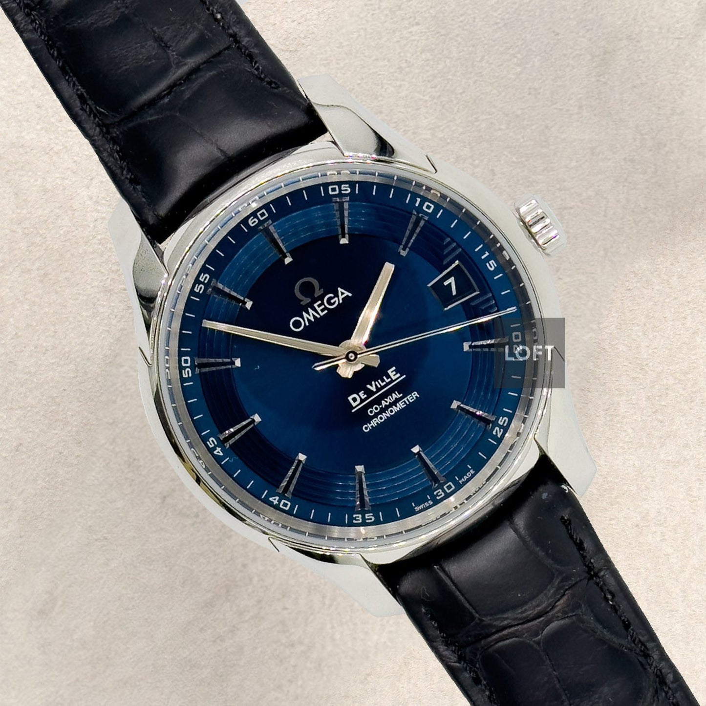 Omega De Ville Hour Vision Blue Dial White Gold Hands 41 mm