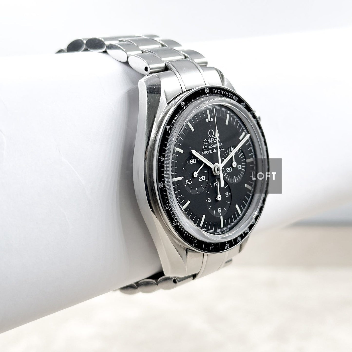 Omega Speedmaster Professional Moonwatch Chronograph 42 mm