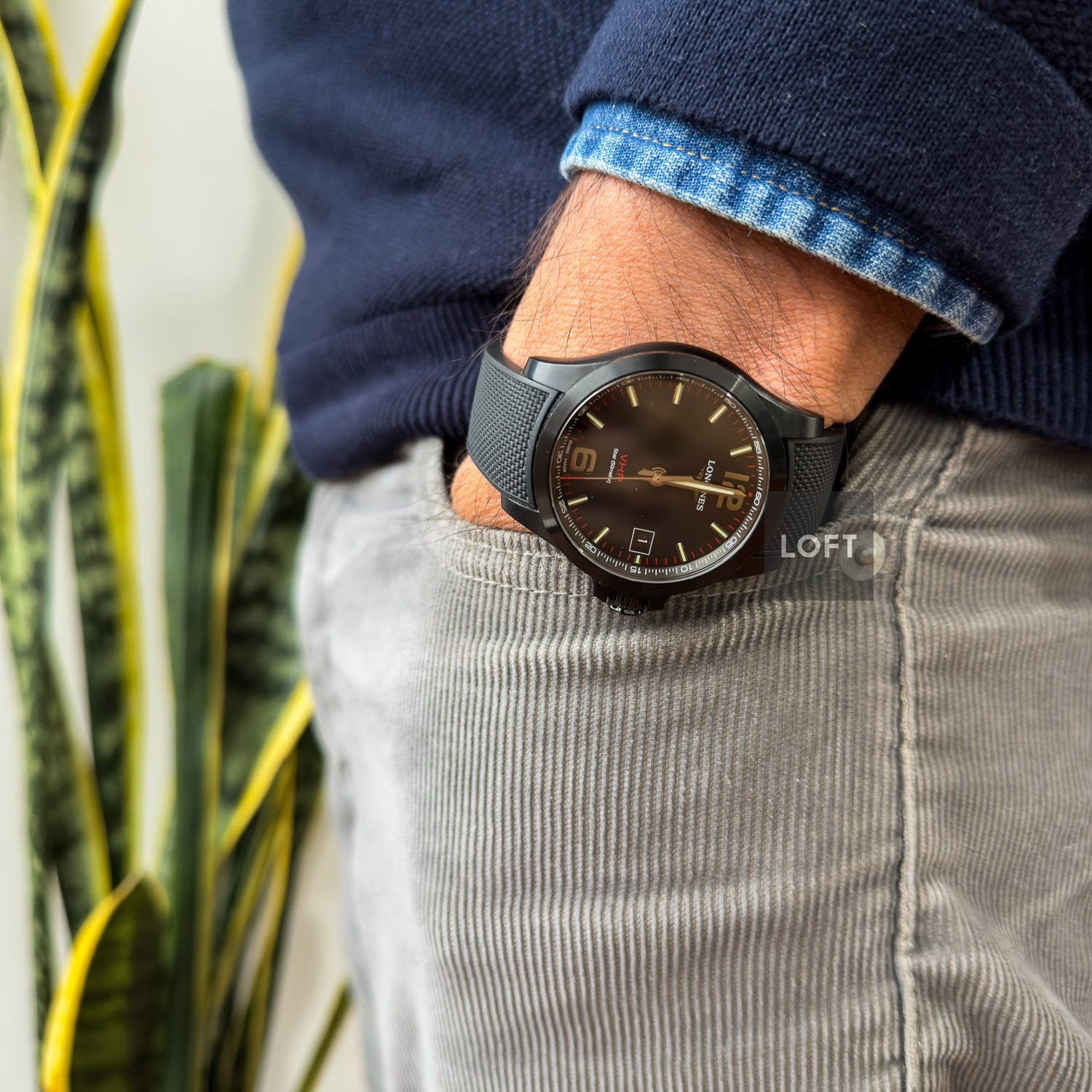 Longines Conquest V.H.P. Quartz Black Dial 41 mm