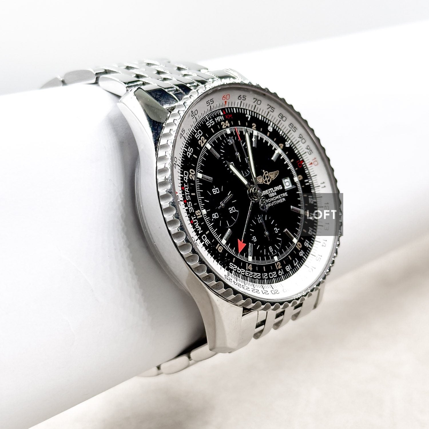 Breitling Navitimer World Chronograph Automatic Chronometer 46 mm