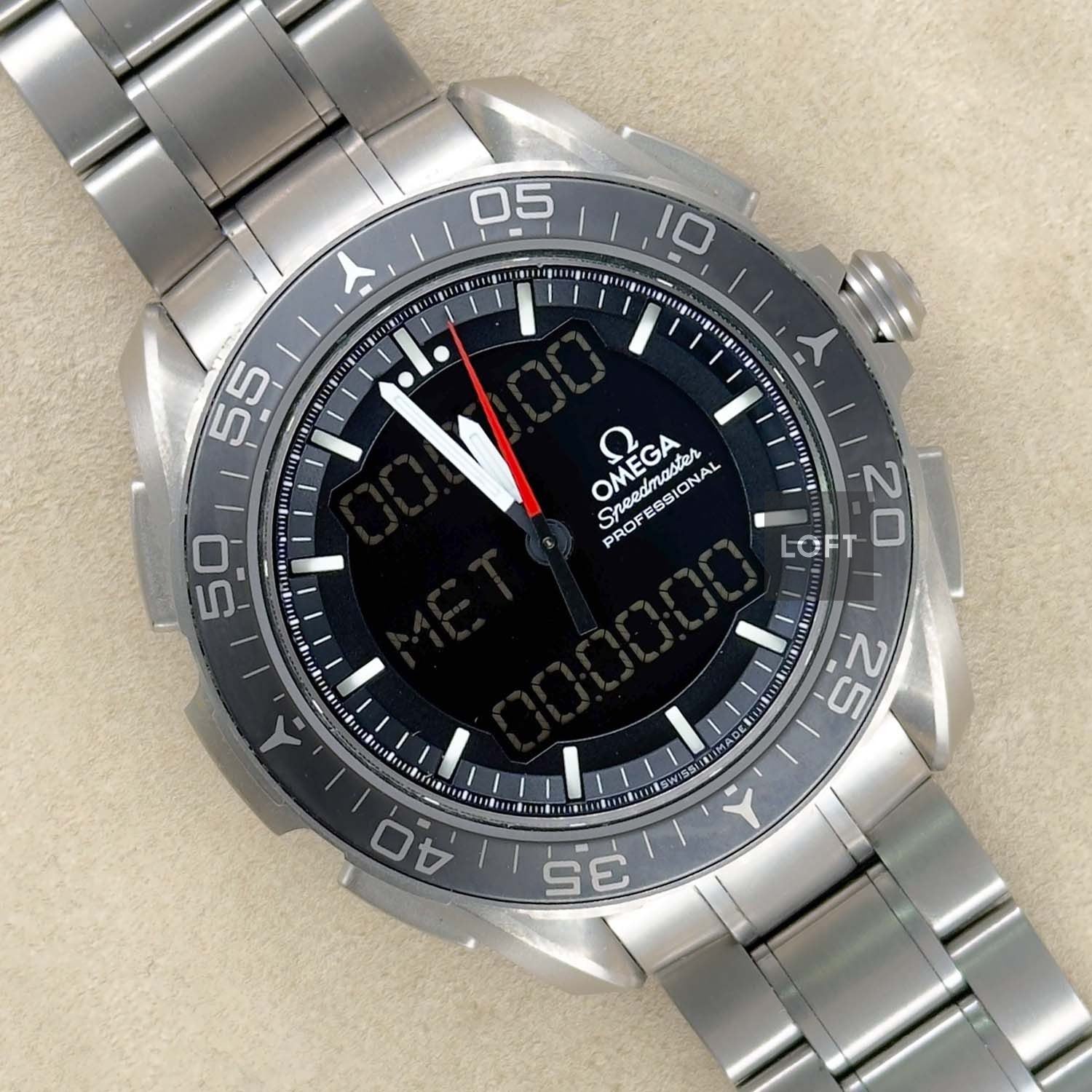 Omega Speedmaster Skywalker X-33 Titanium Quartz 45 mm