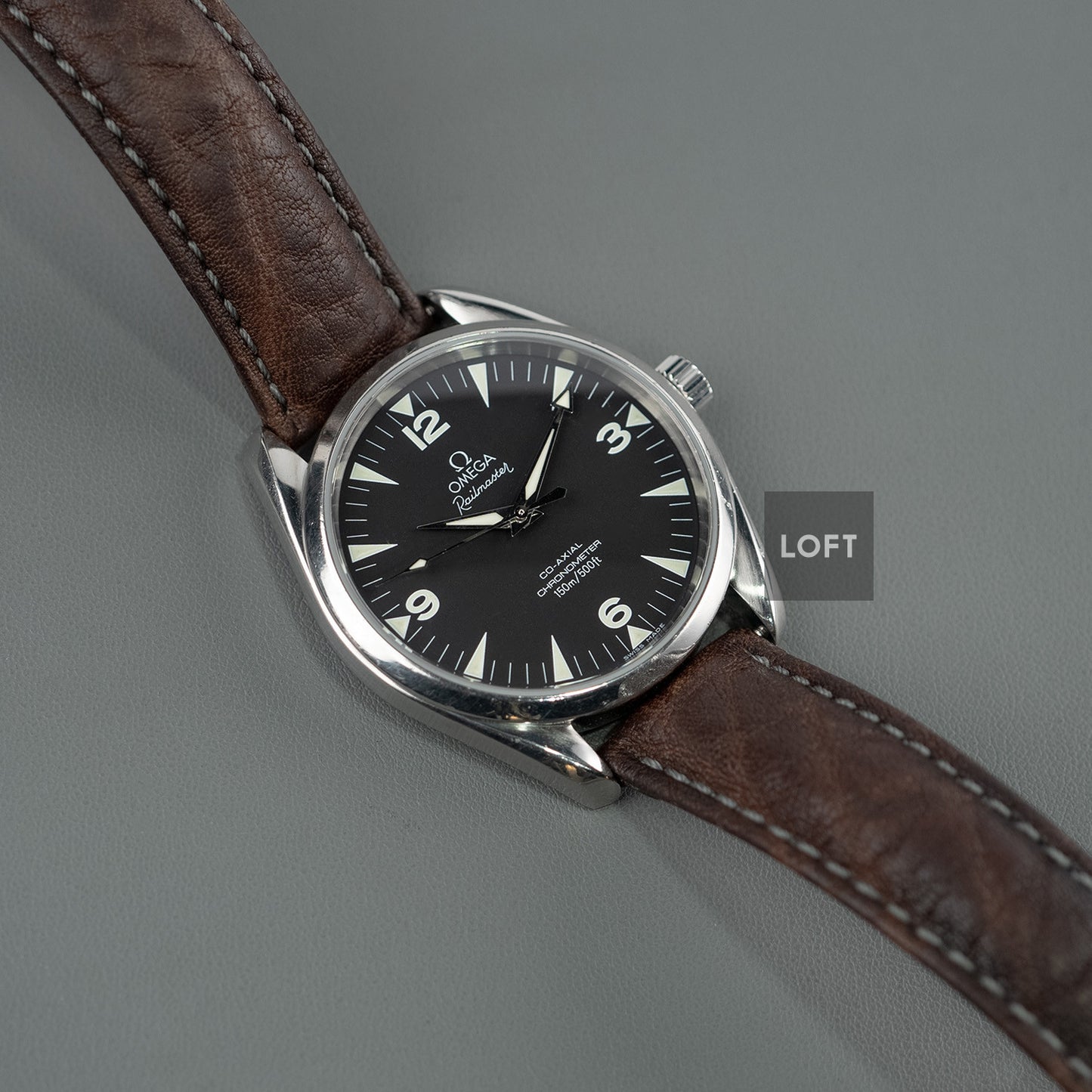 A001632-2