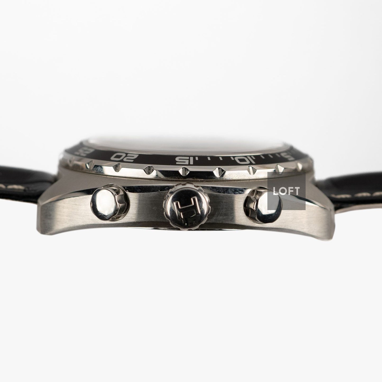 A001685-6