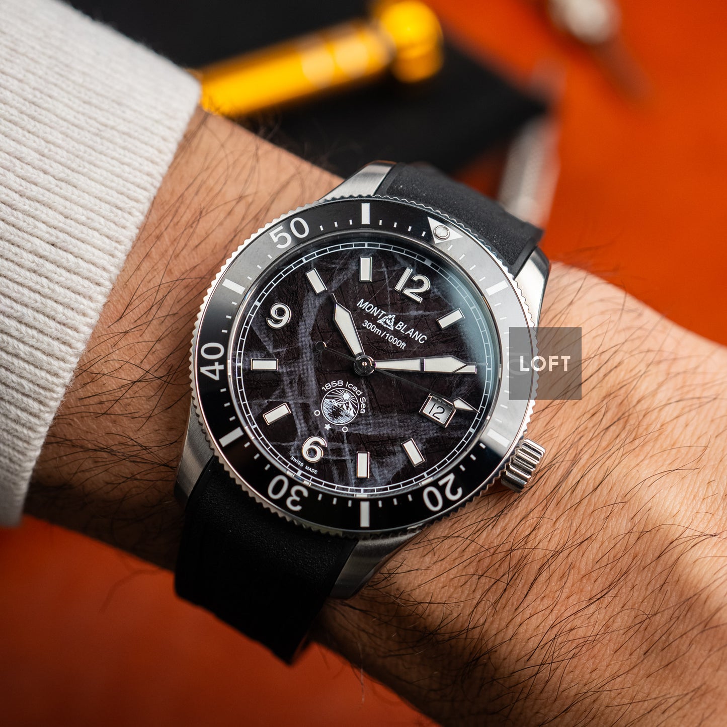 Montblanc 1858 Iced Sea Automatic Date 300 m 41 mm