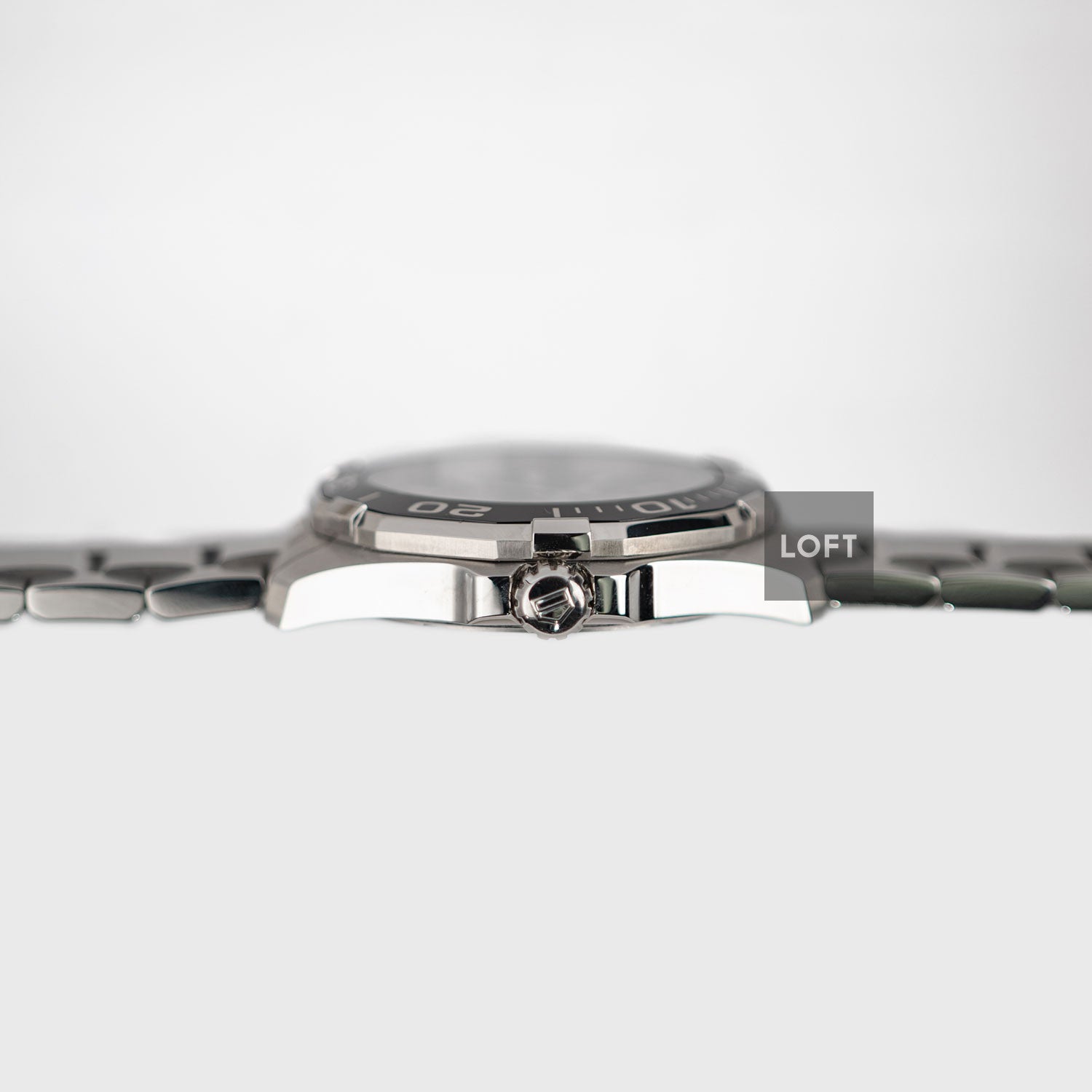 TAG Heuer Aquaracer 300M Quartz Black Dial 43 mm