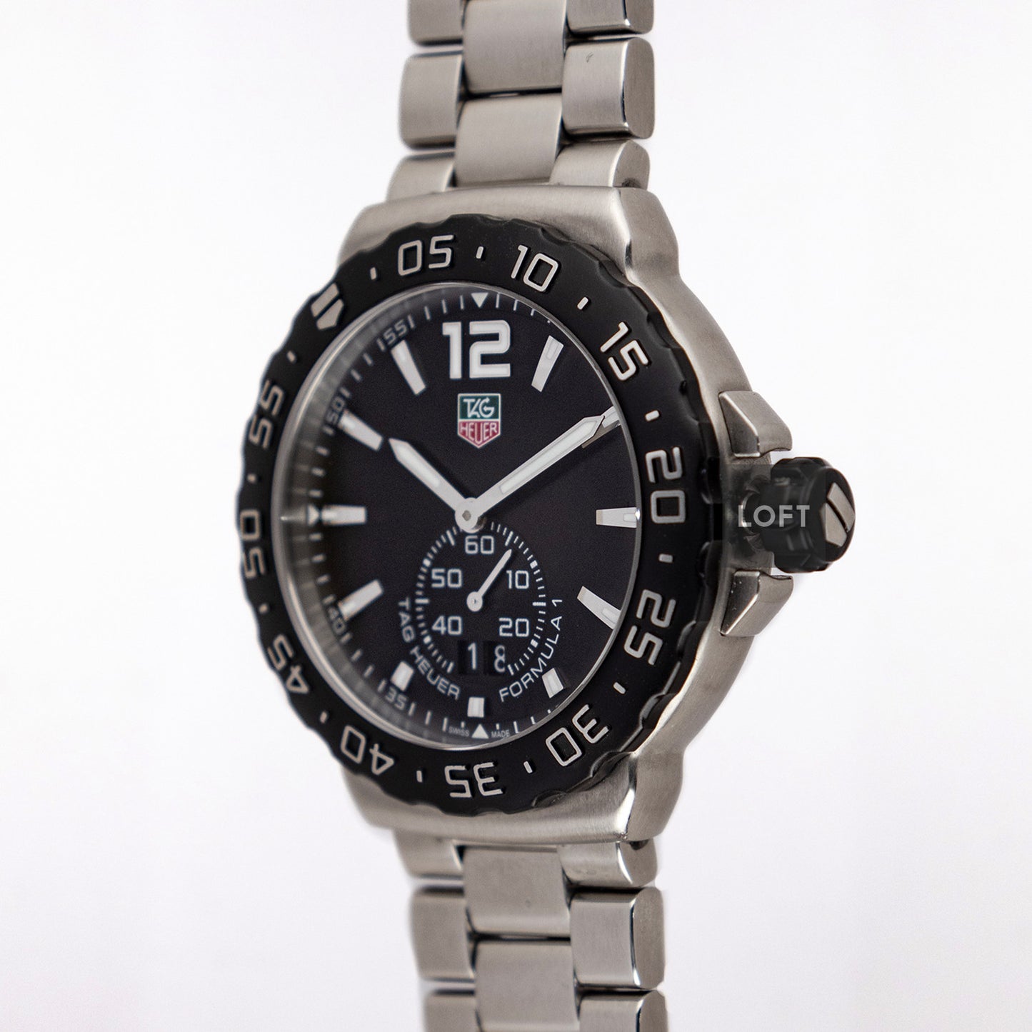 TAG Heuer Formula 1 Big Date Quartz Small Seconds 42 mm