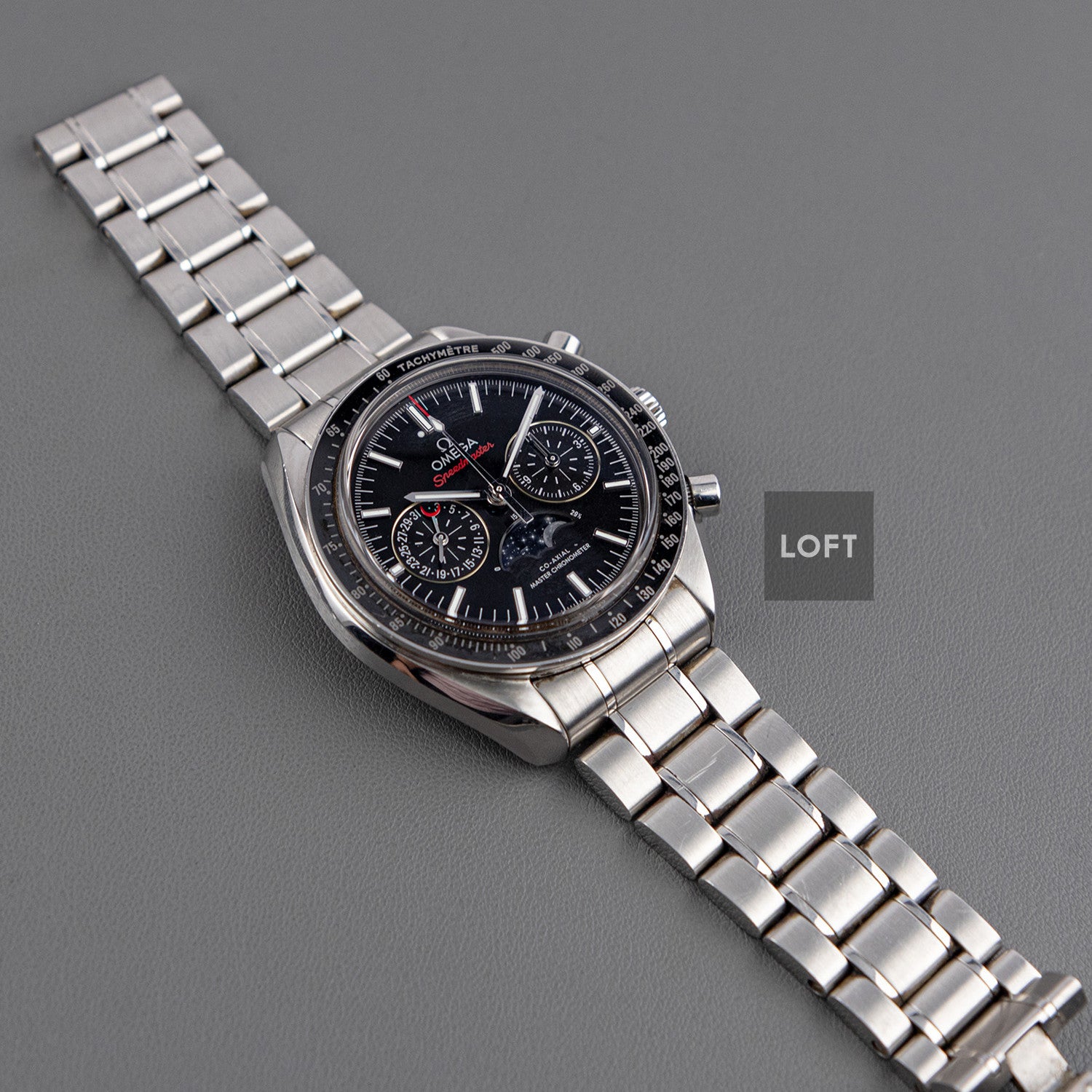Omega Speedmaster Moonphase Chronograph 44,25 mm