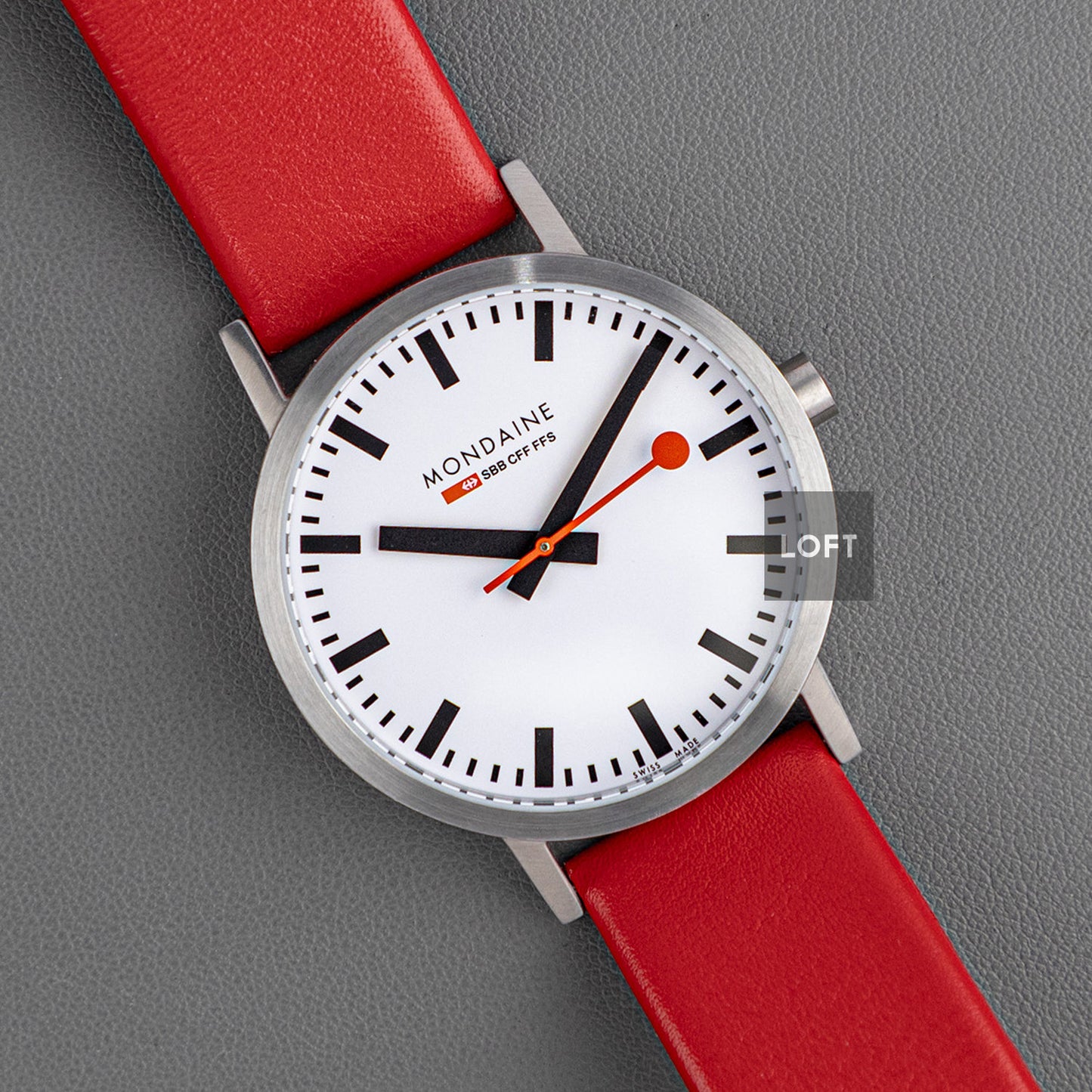 Mondaine Classic Silver Stainless Steel Quartz 40mm