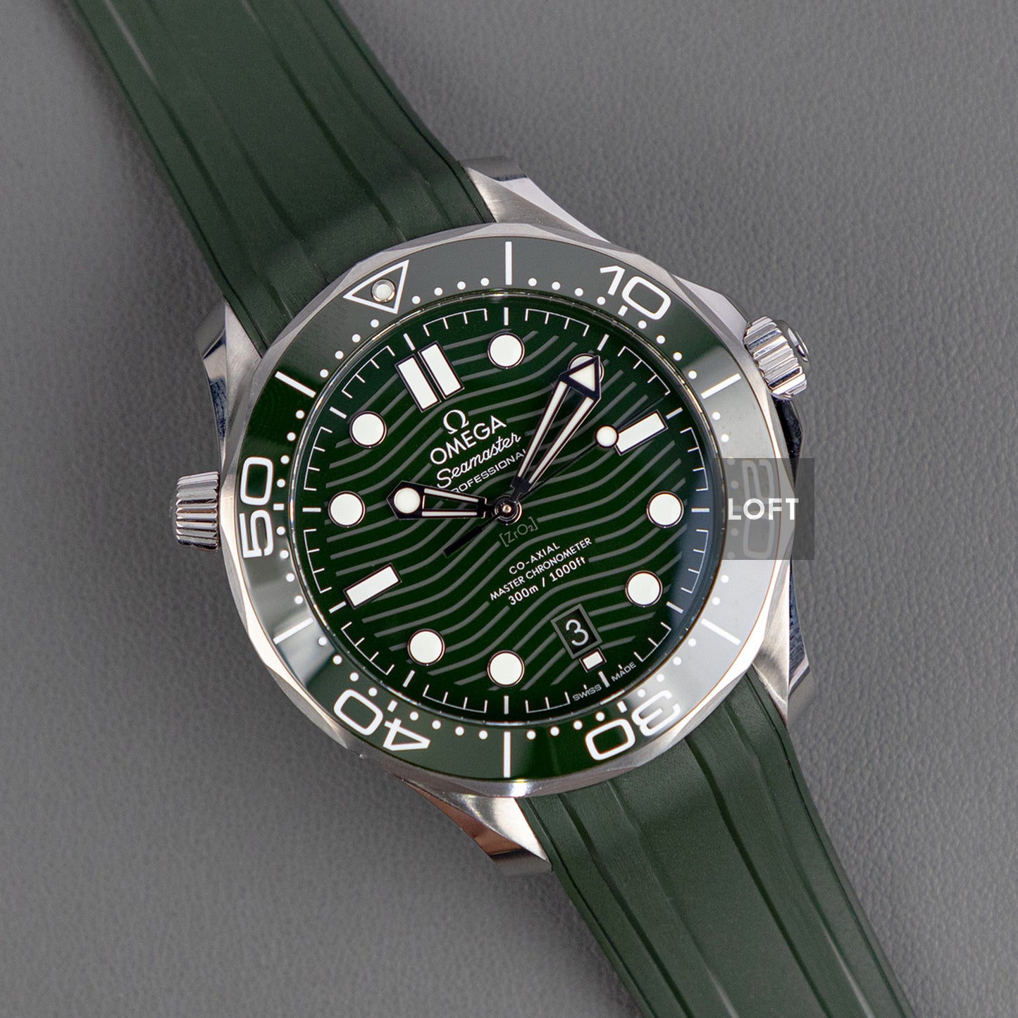 Omega Seamaster Diver 300M Green Rubber Strap 42mm