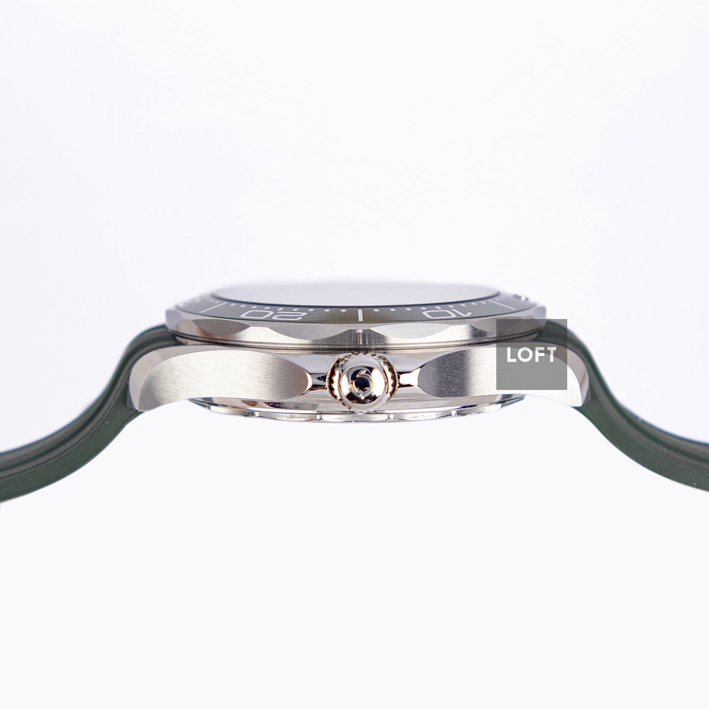 Omega Seamaster Diver 300M Green Rubber Strap 42mm