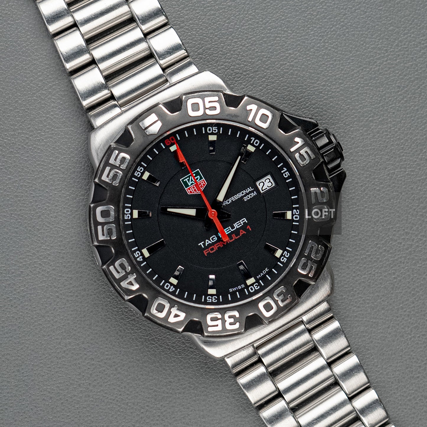 TAG Heuer Formula 1 Quartz Date Black Dial 41mm