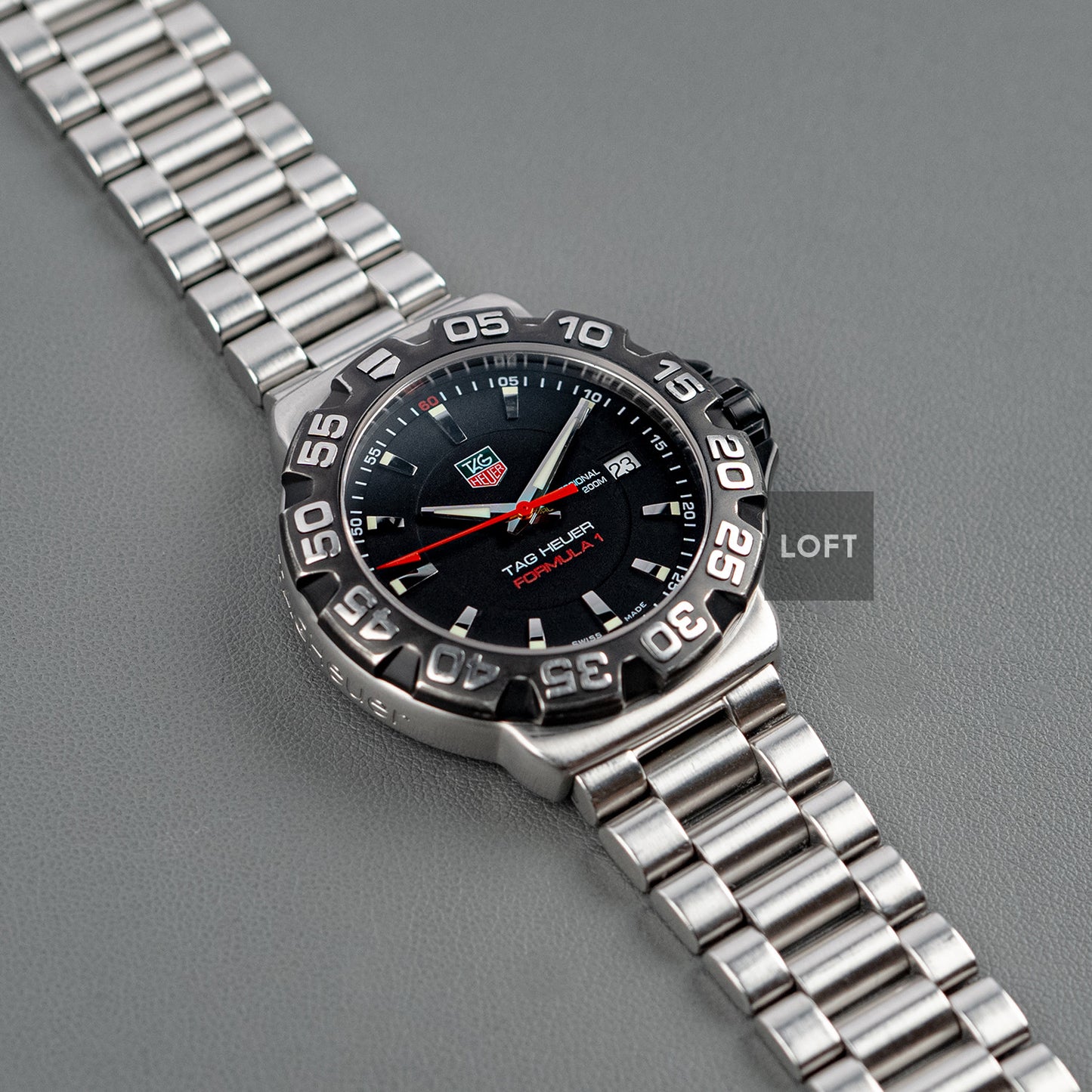 TAG Heuer Formula 1 Quartz Date Black Dial 41mm