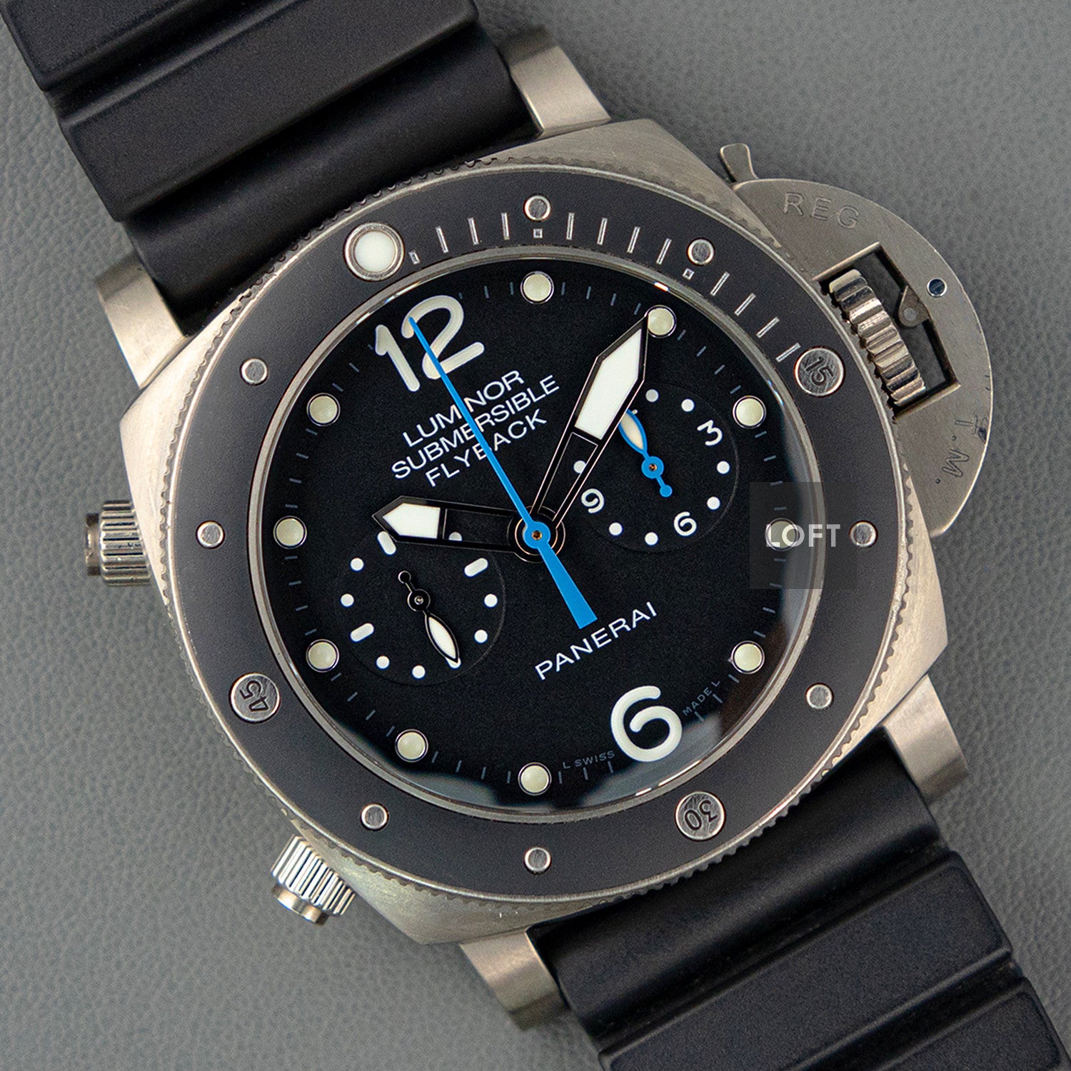 Panerai Luminor Submersible 3 Days Flyback 47 mm