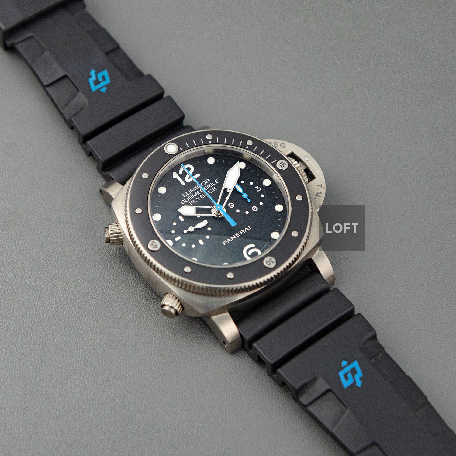 Panerai Luminor Submersible 3 Days Flyback 47 mm