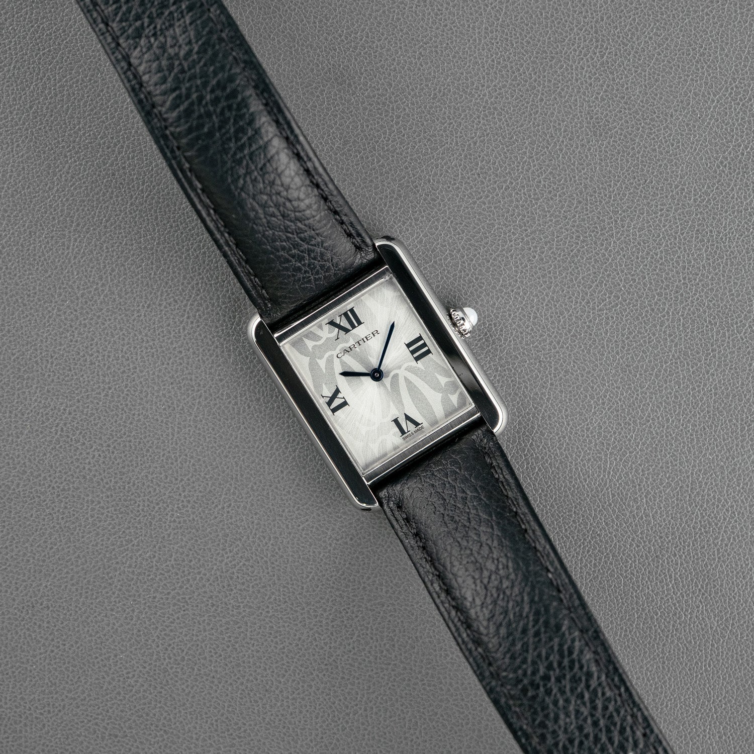 Cartier Tank Solo SM 2716 Double C Dial 24mm – LOFT display picture 1