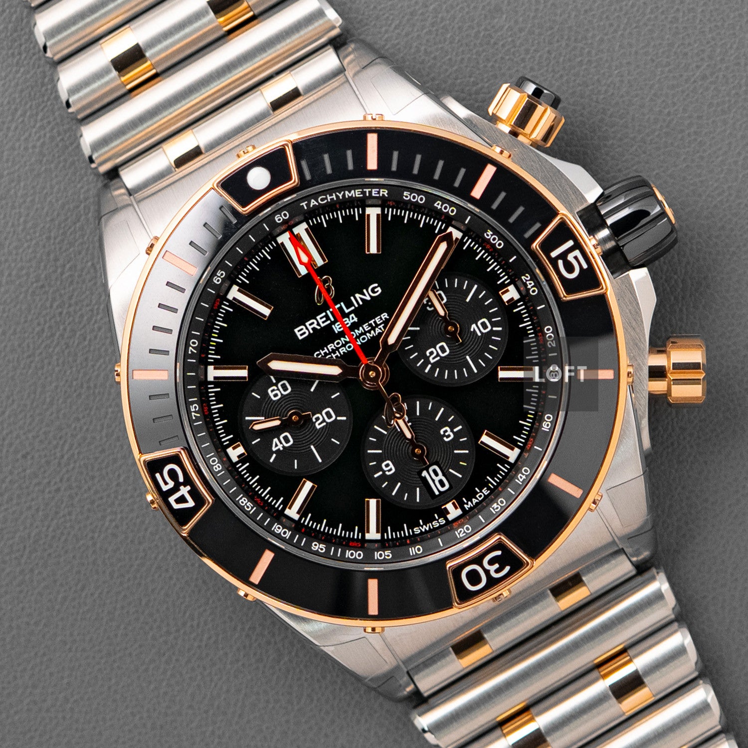 Breitling Super Chronomat B01 Automatic Chrono 44mm