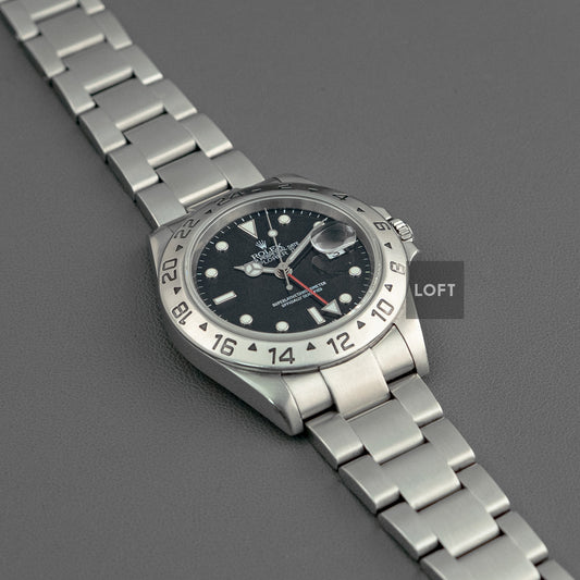 Rolex Explorer II 16570 Black Dial Super-Luminova 40mm