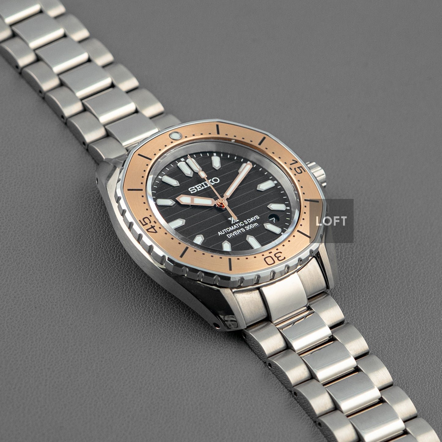 A002399-2