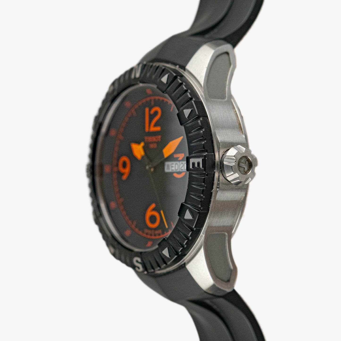 Tissot Navigator Automatic Black Dial Day-Date 43mm