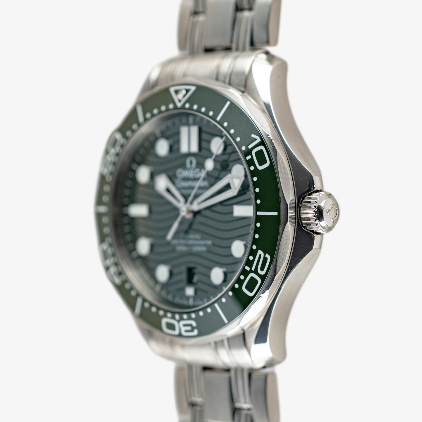 Omega Seamaster Diver 300M Automatic Green 42mm
