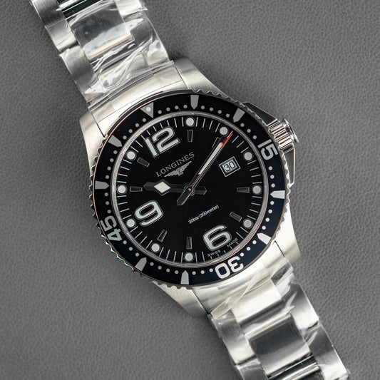 Longines HydroConquest Quartz Black Dial 32mm