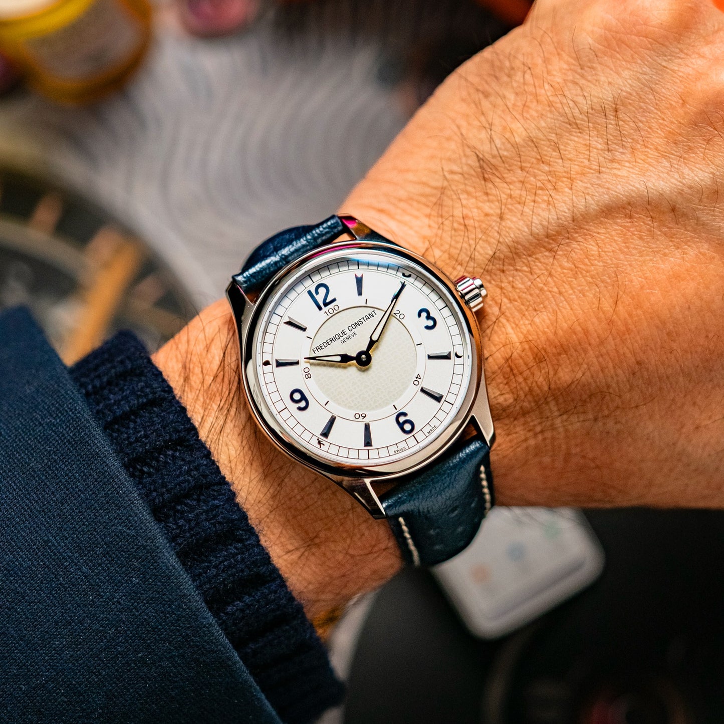 Frederique Constant Smartwatch Quartz White Dial 42mm