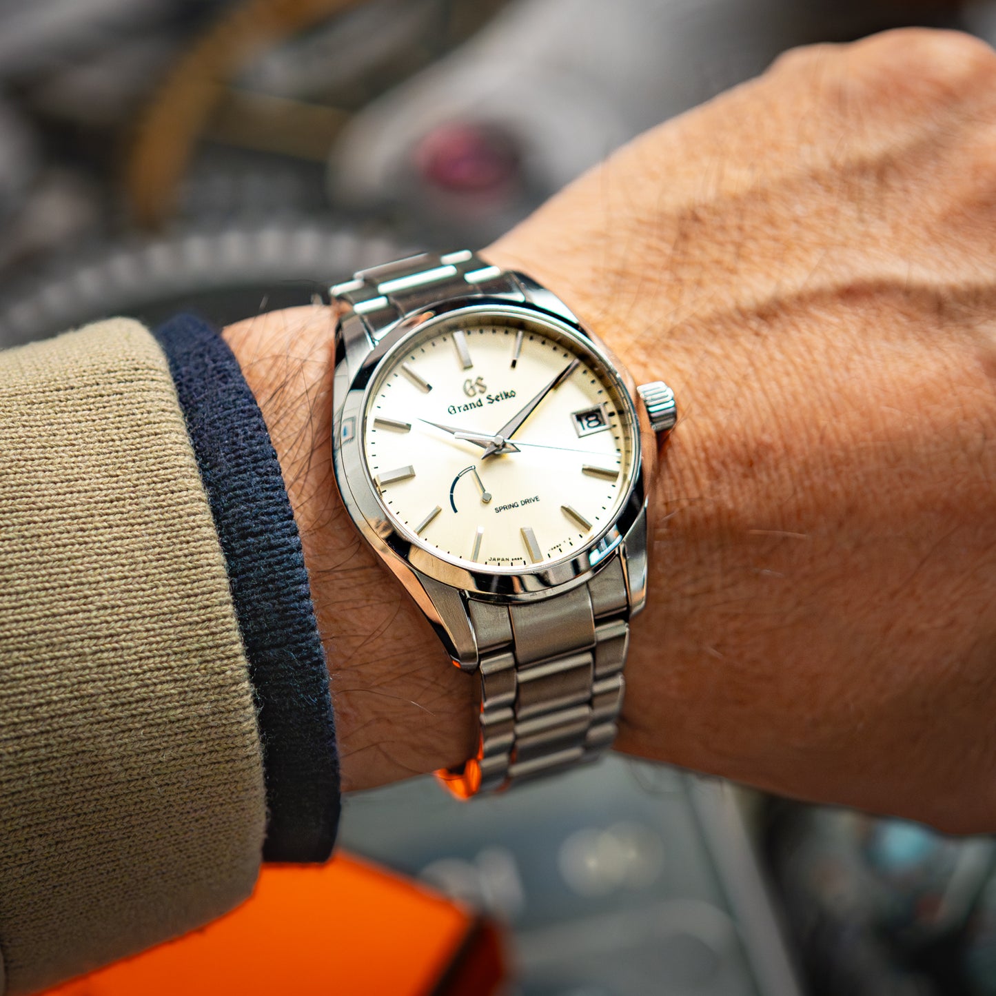 Grand Seiko Spring Drive SBGA283 Champagne Dial 41mm