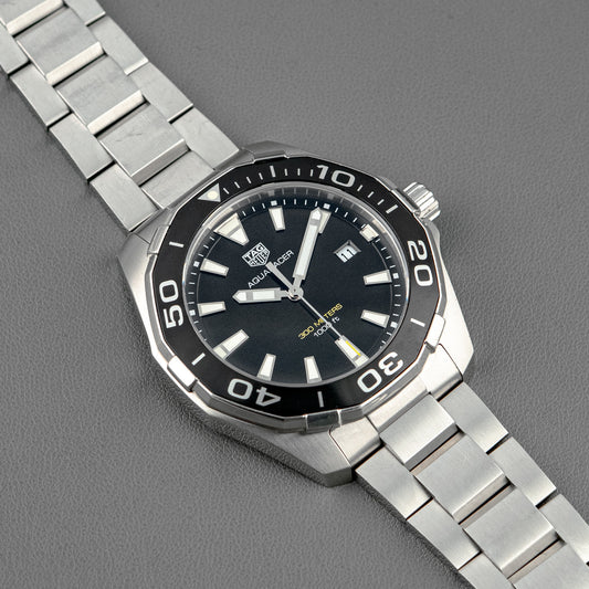 TAG Heuer Aquaracer Quartz Black Dial Steel 43mm