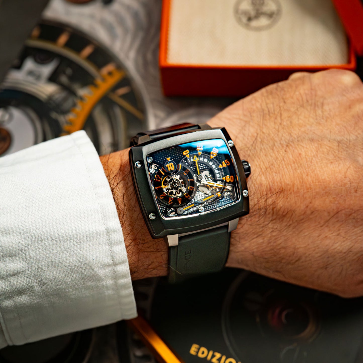 Hautlence Avant-garde HLRS 03 Titanium Automatic 44mm