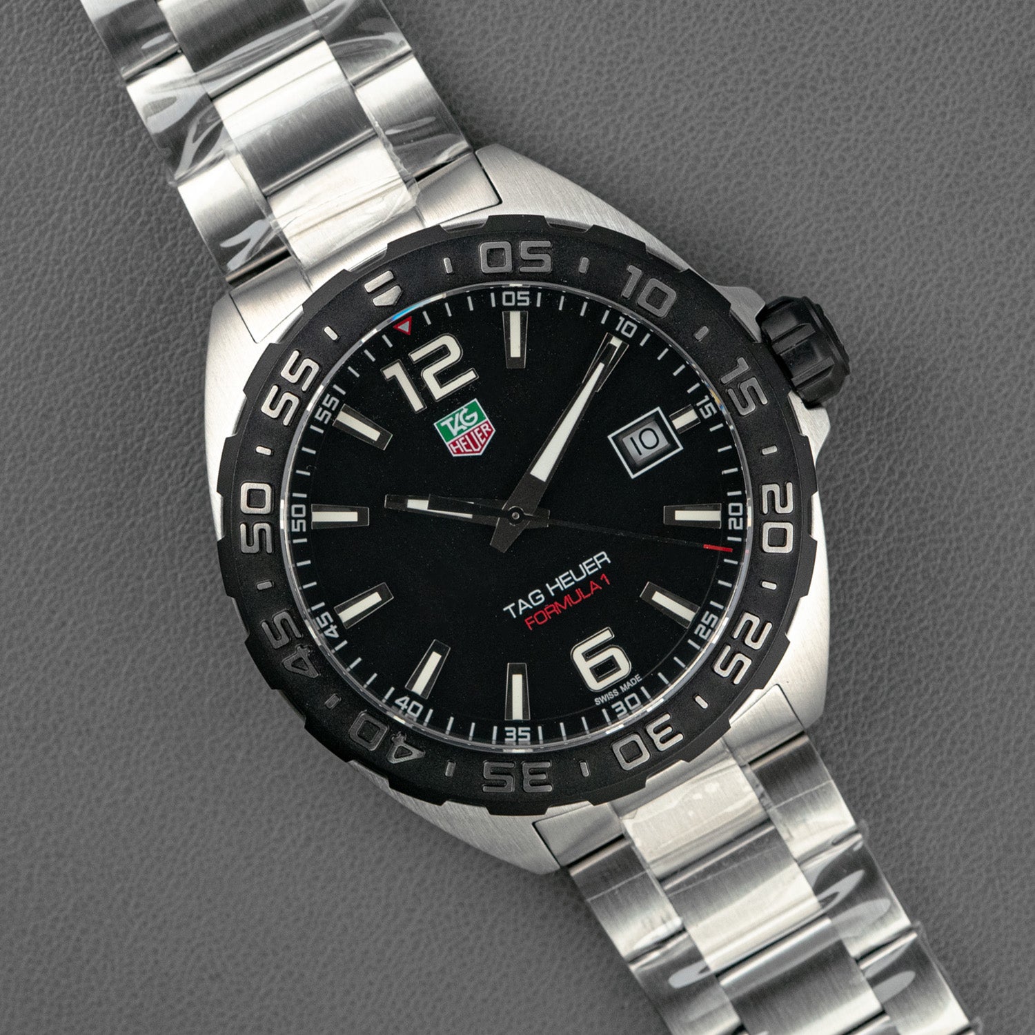 TAG Heuer Formula 1 Quartz Date Black Dial 41mm – LOFT
