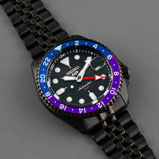 Seiko 5 Sports GMT Automatic Black PVD Pepsi 42.5mm