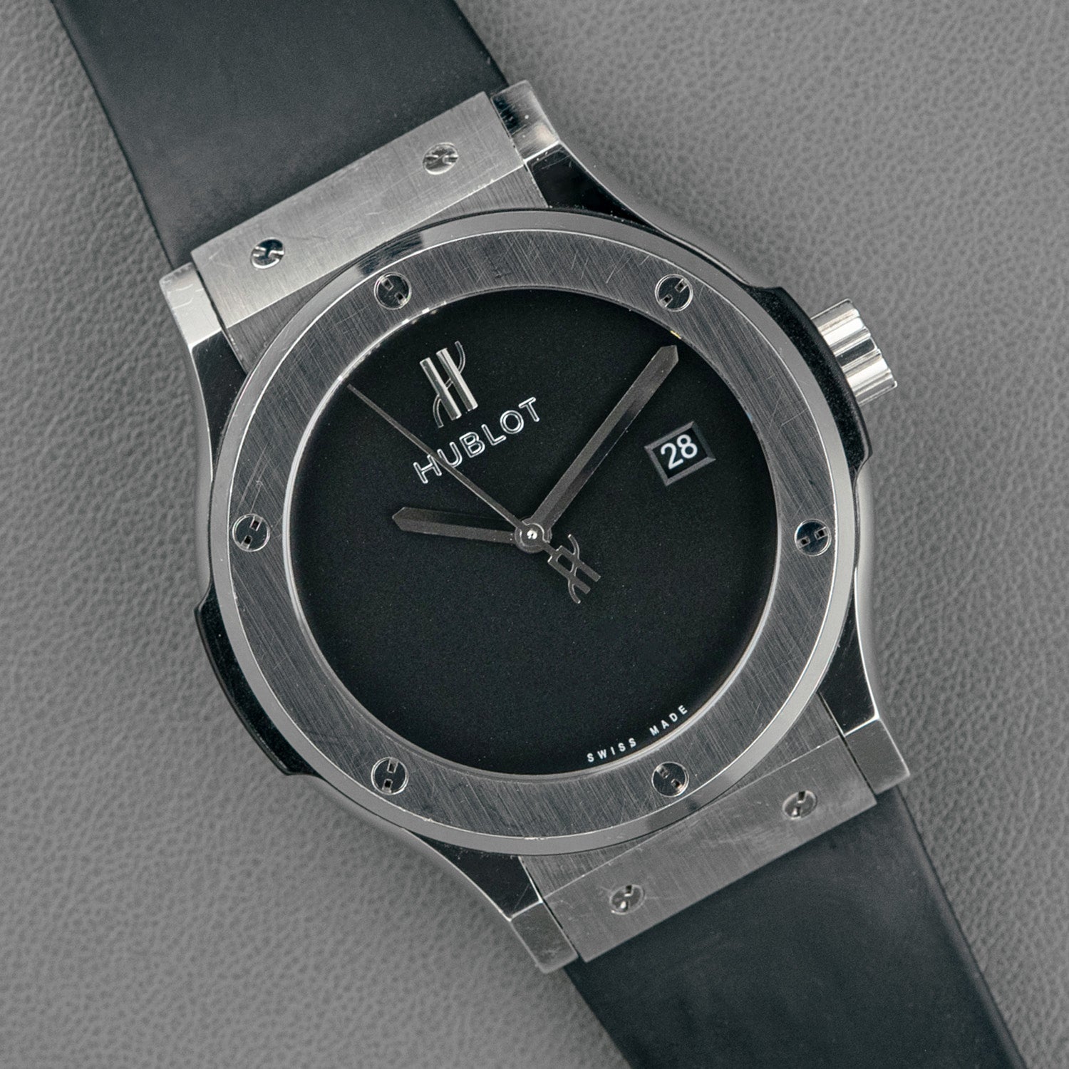 Hublot Classic Fusion Original Titanium Black Dial 42mm – LOFT