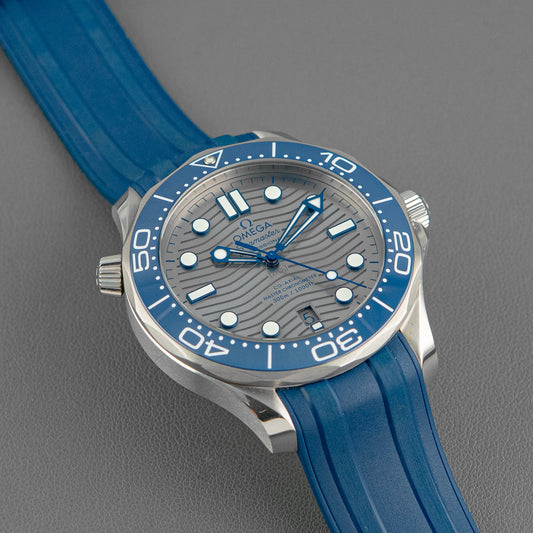 Omega Seamaster Diver 300M Co-Axial Master Chronometer Grey 42mm