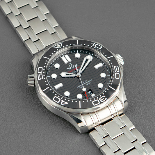 Omega Seamaster Diver 300M Co-Axial Automatic Black 42mm