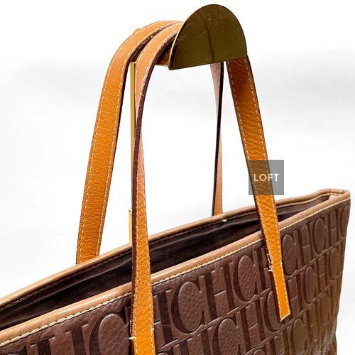 Carolina Herrera Tote café monograma de letras